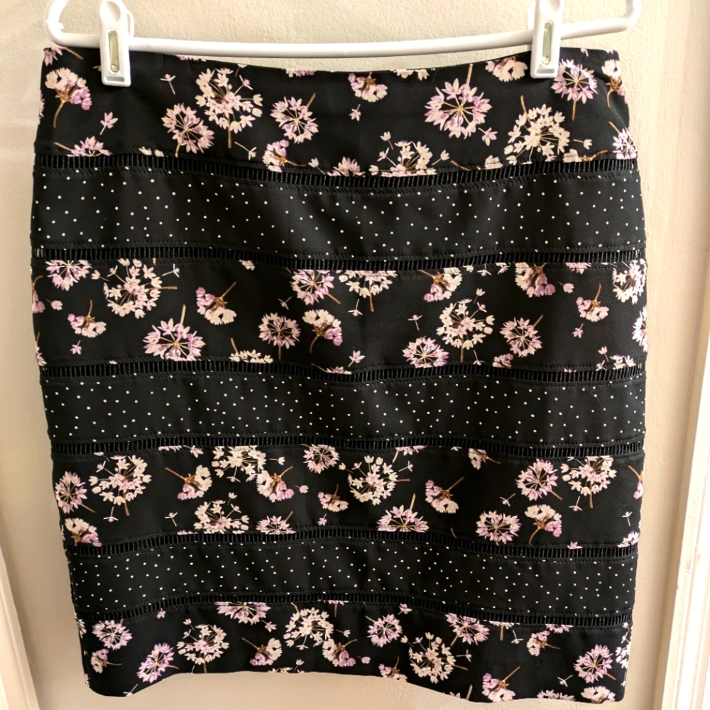 White House Black Market skirt, size 12